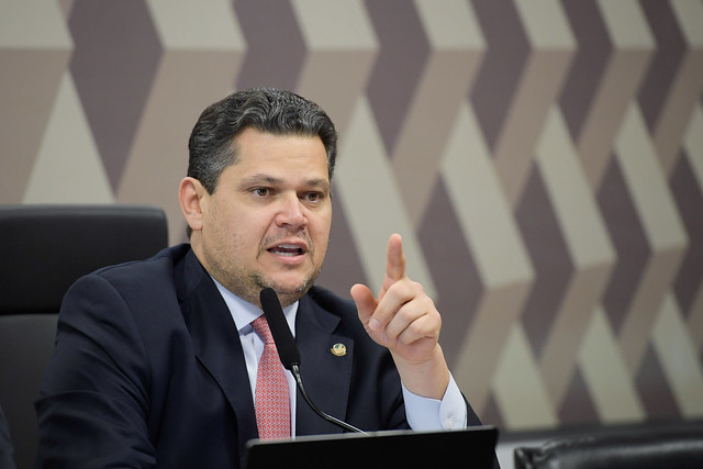 Rodrigo Constantino critica o excesso de pragmatismo na política