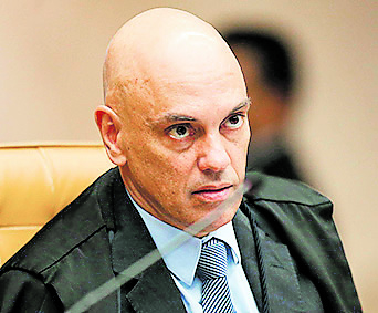 O ministro Alexandre de Moraes, do Supremo Tribunal Federal (STF), em sessão no plenário da Corte, em Brasília (DF) – 8/4/2024 | Foto: Wilton Junior/Estadão Conteúdo