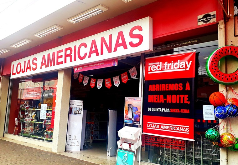 Nas redes, governo Lula critica isenção fiscal milionária concedida por ele mesmo