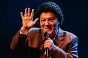 Cantor Wanderley Cardoso
