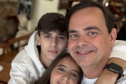 Humorista Carioca e os filhos