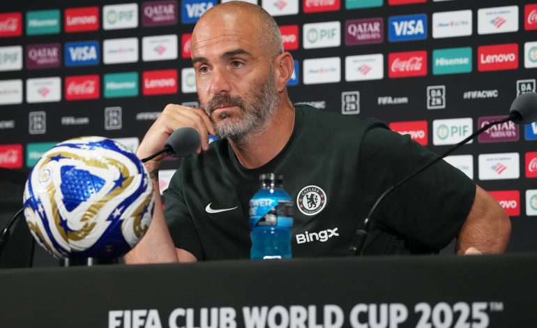 Técnico questiona número de jogos do Fluminense e reação viraliza