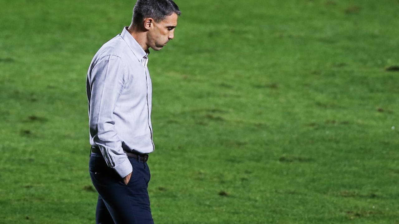 Acabou a procura: Santos fecha contratação de novo técnico