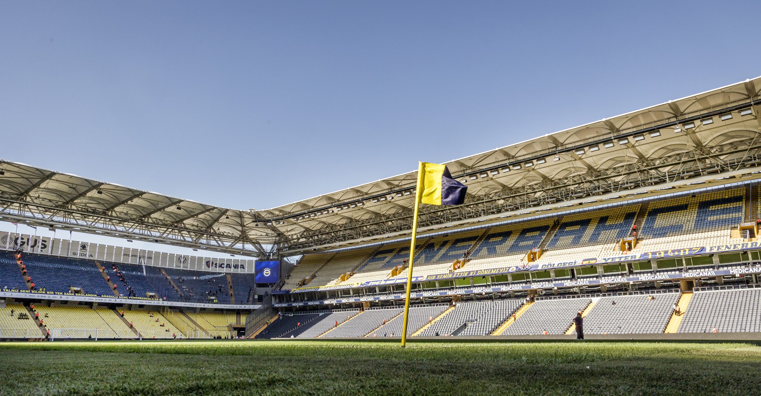 Champions League: Fenerbahçe x Benfica: onde assistir, horário e escalações