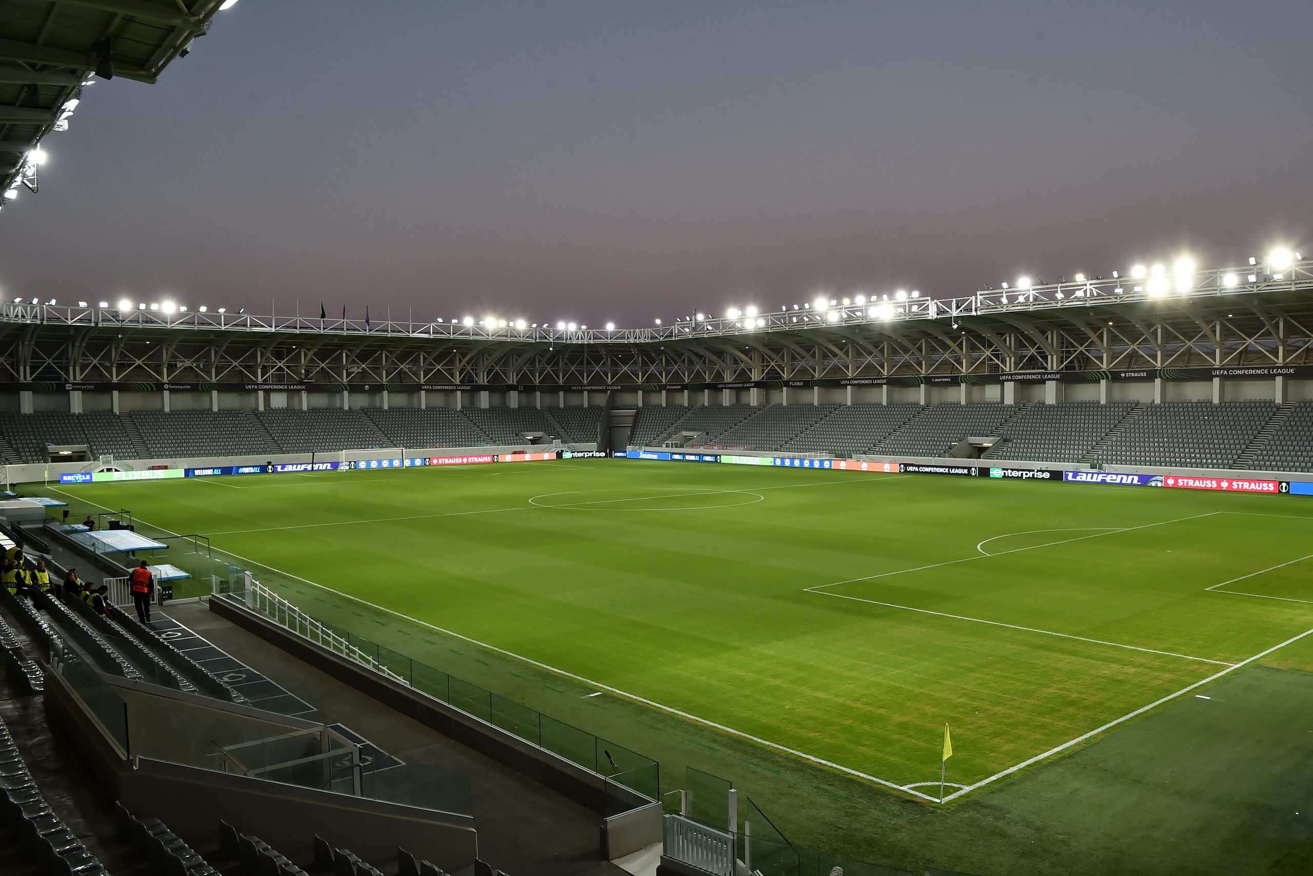 Pafos x Estrela Vermelha pela Champions League: onde assistir, horário e escalações