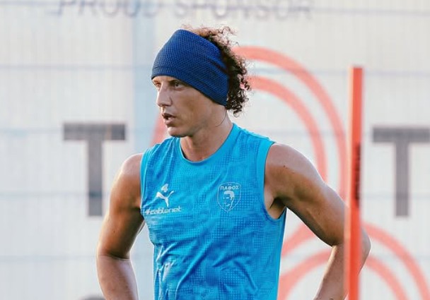 Supostas ameaças de David Luiz ganham destaque internacional